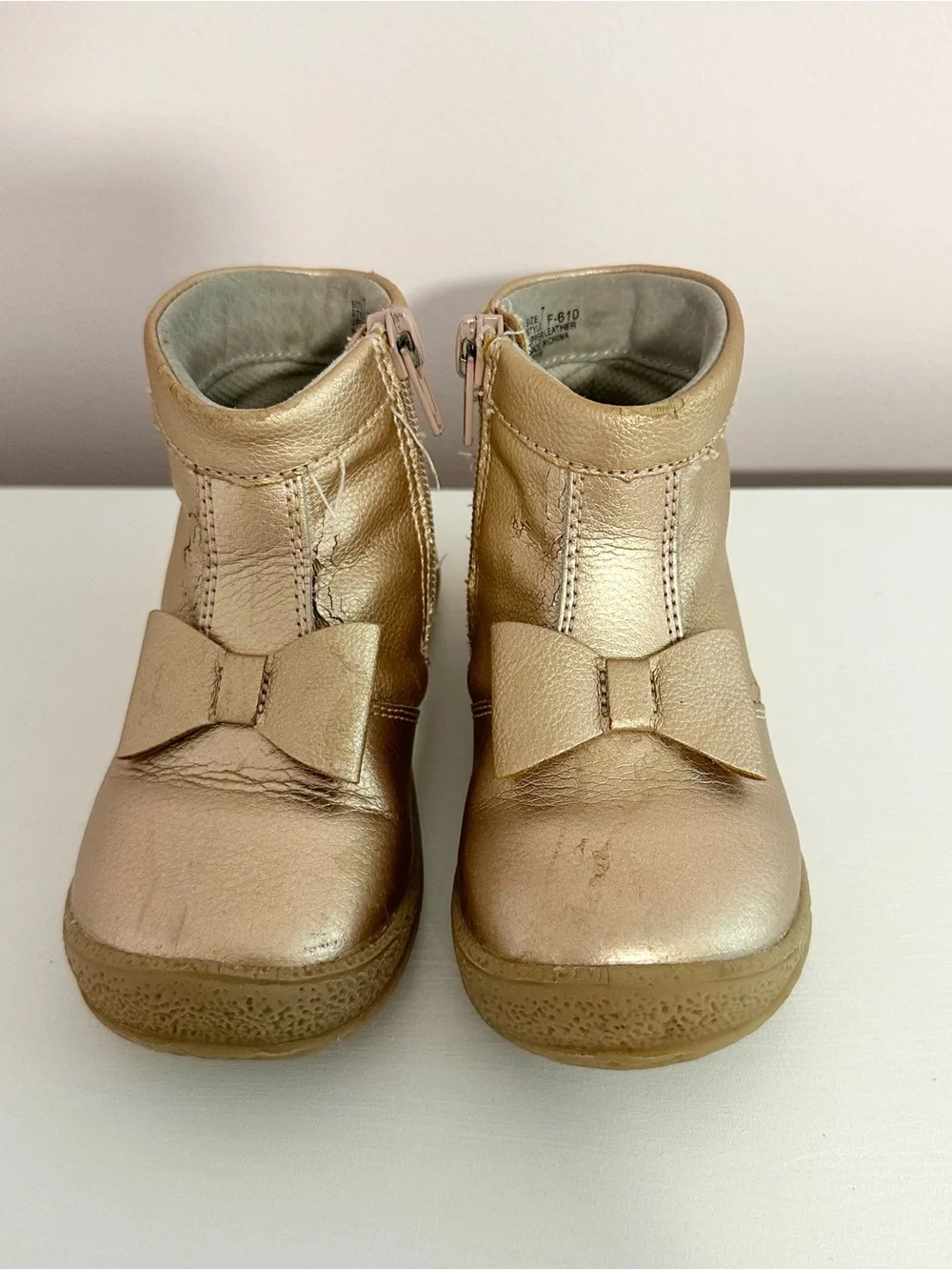 L’amour bow boots rose gold size 7 PLAY condition